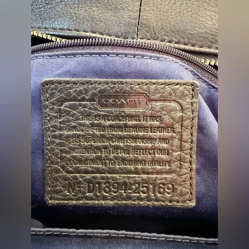 Coach bag limited edition - Picture 9 of 16